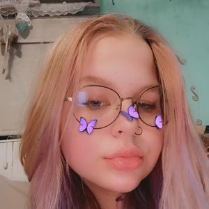 Meet your Posher, Savannah